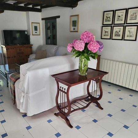 Casa Rural El Amparuco Treceno ภายนอก รูปภาพ