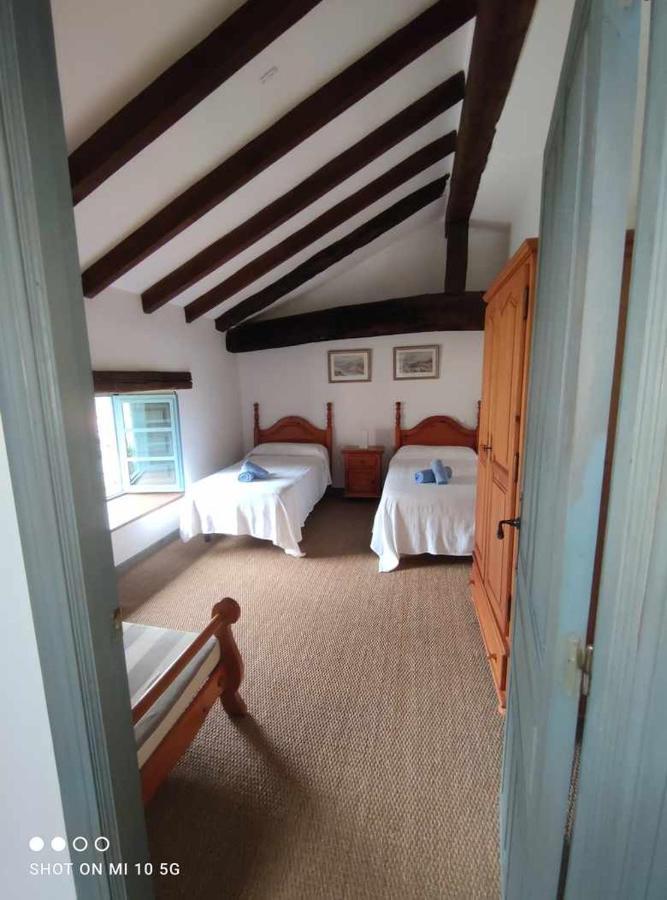 Casa Rural El Amparuco Treceno ภายนอก รูปภาพ