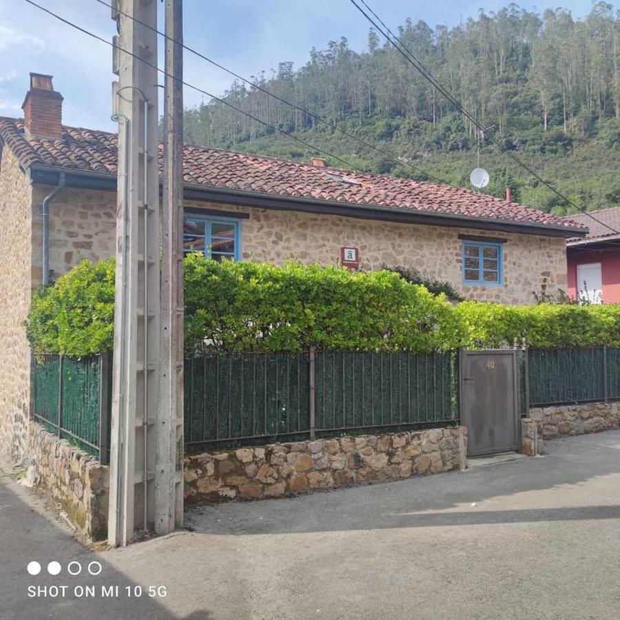 Casa Rural El Amparuco Treceno ภายนอก รูปภาพ